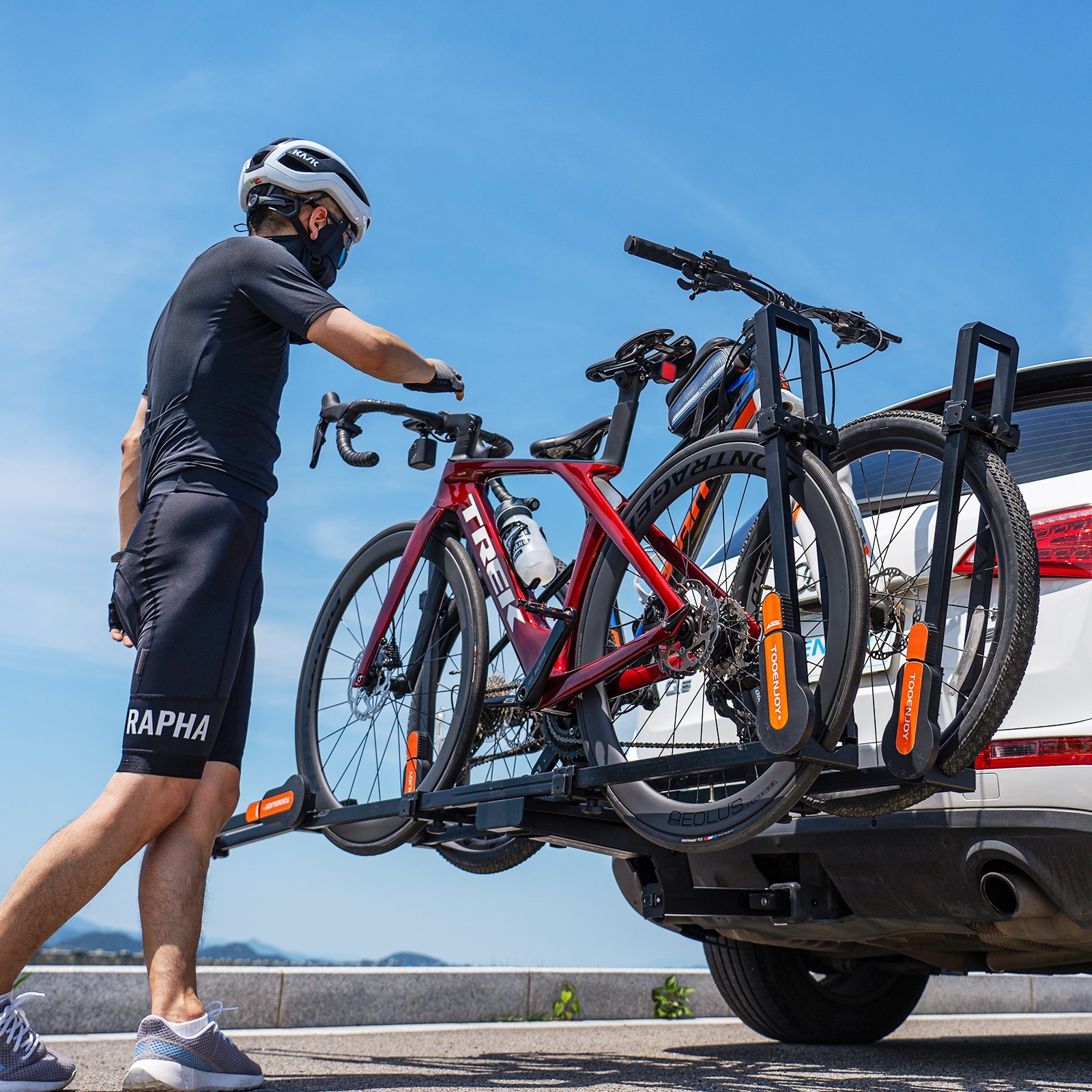 TOOENJOY 2PCS Dual Arm Folding Hitch Bike Rack w/ Platform Fit 2