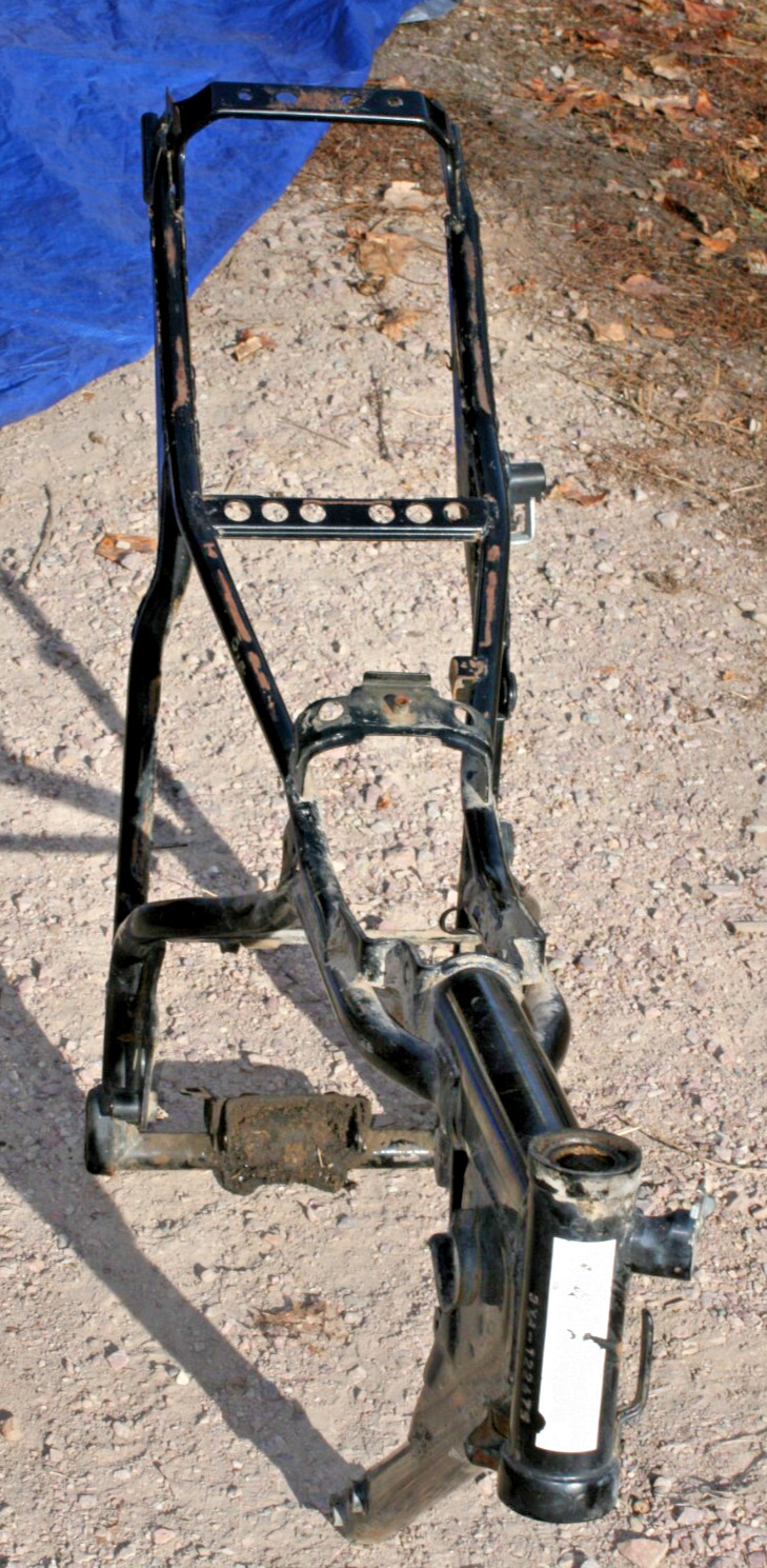 1980 YAMAHA XT 250 OEM FRAME W VIN # 3Y1-122675 1980 YAMAHA XT 250 OEM FRAME W VIN # 3Y1-122675