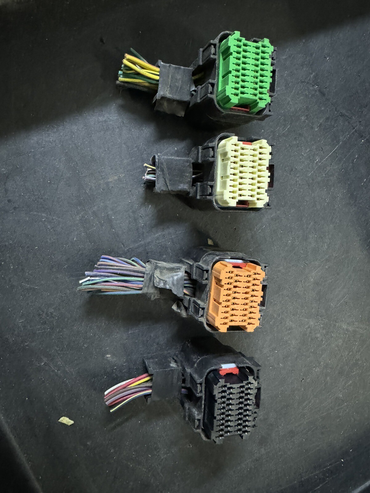 DODGE CHRYSLER JEEP ECU ECM PCM WIRING CONNECTORS NGC DODGE CHRYSLER JEEP ECU ECM PCM WIRING CONNECTORS NGC