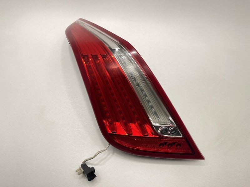 2010-2015 JAGUAR XJ LEFT TAILLIGHT QUARTER MOUNTED SCUFF 3.0L AT AWD 77K 53806