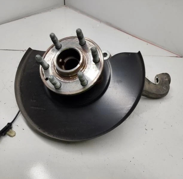 2016-2022 Chevy Colorado Front Left Driver Side Spindle Knuckle Assembly OEM