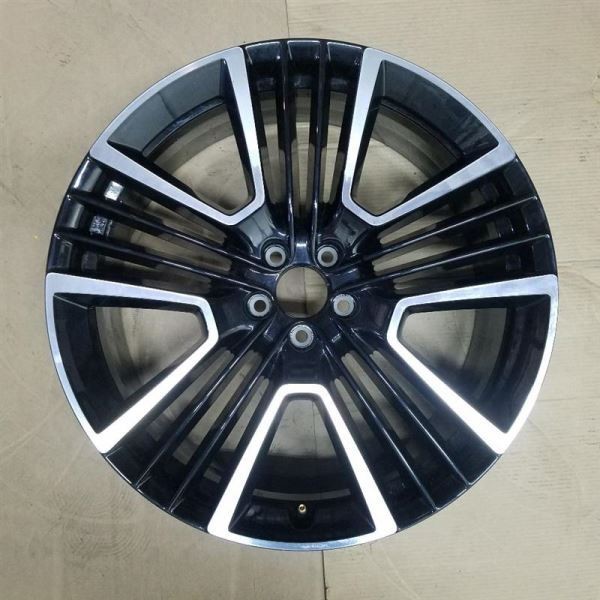 OEM Volvo Machined Black XC40 Recharge Rim 21x8.5 2019-2021 Factory Alloy 70467