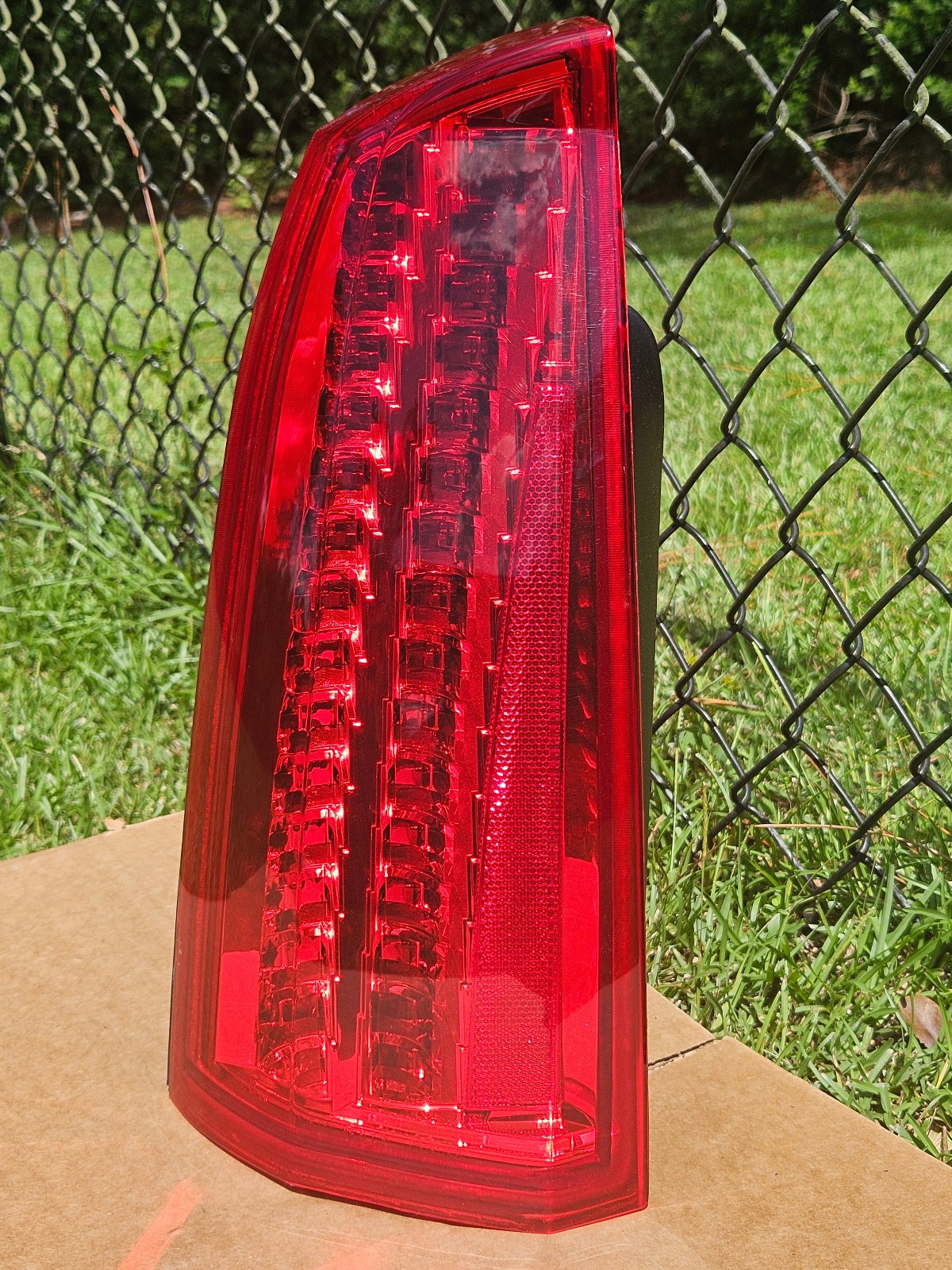 2008-2011 Cadillac STS Driver Side Left LED Tail Light Lamp TESTED 031 2008-2011 Cadillac STS Driver Side Left LED Tail Light Lamp TESTED 031