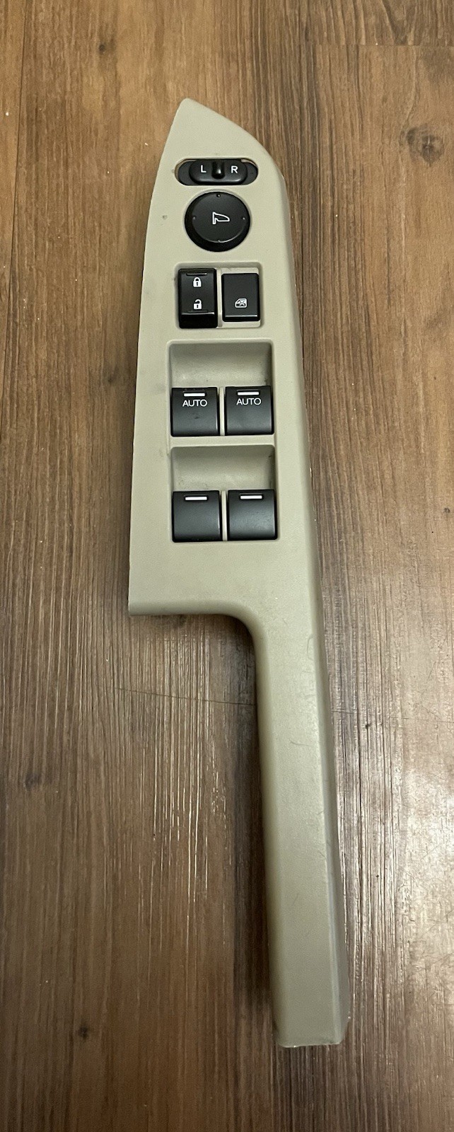 2009-2015 Honda Pilot Left Driver Side Master Window Switch OEM 83560-SZA-A11