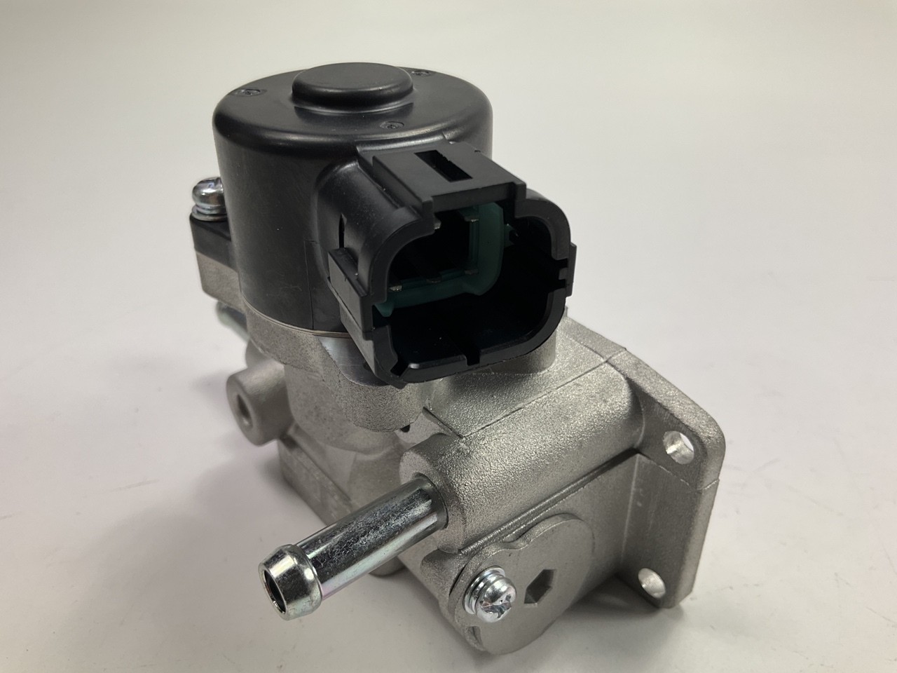 NEW - UNBOXED OEM HITACHI AEB208-02 Idle Air Control Valve IAC For 99-01 Maxima