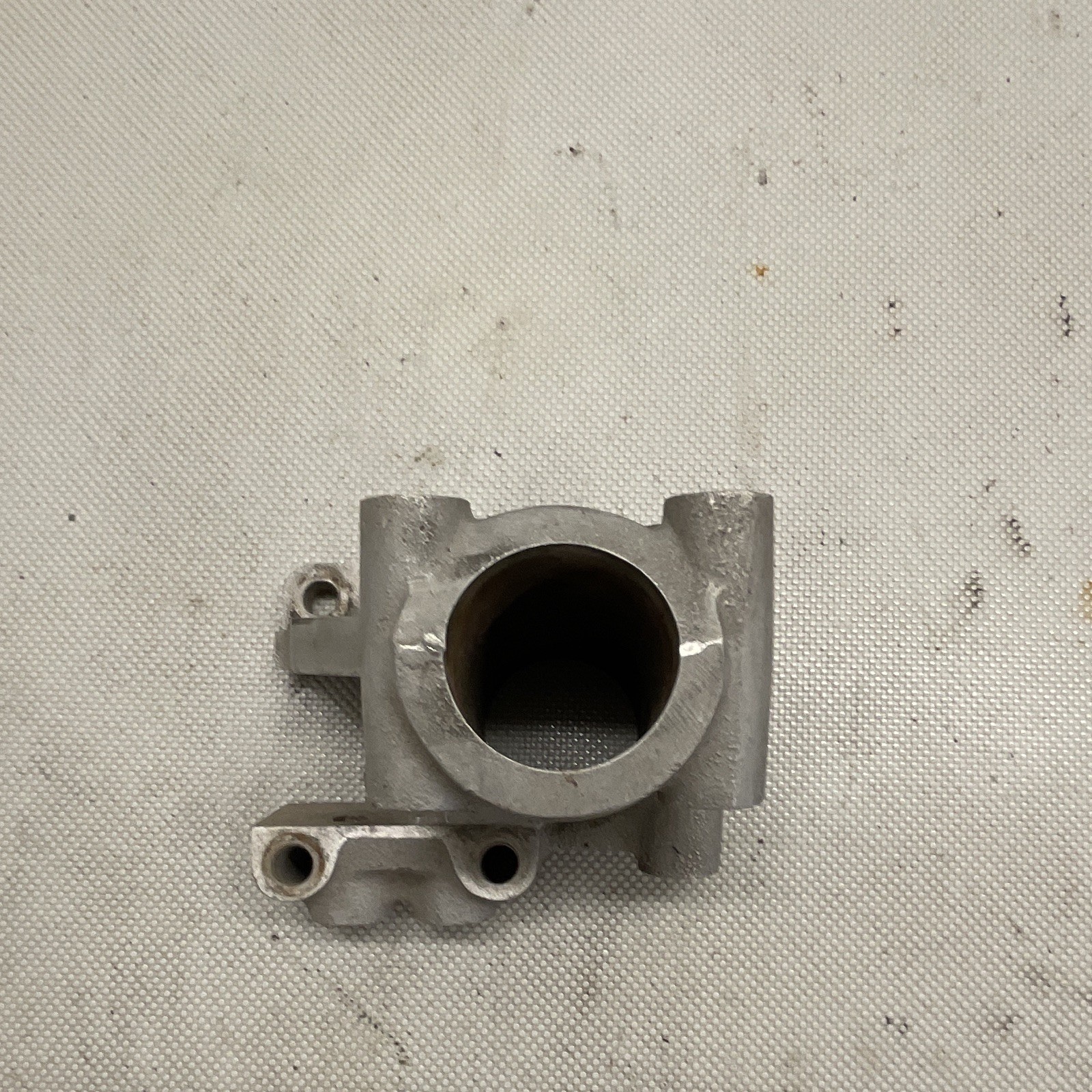 Ferrari 400i Steering Box Support P/n 101133 Ferrari 400i Steering Box Support P/n 101133
