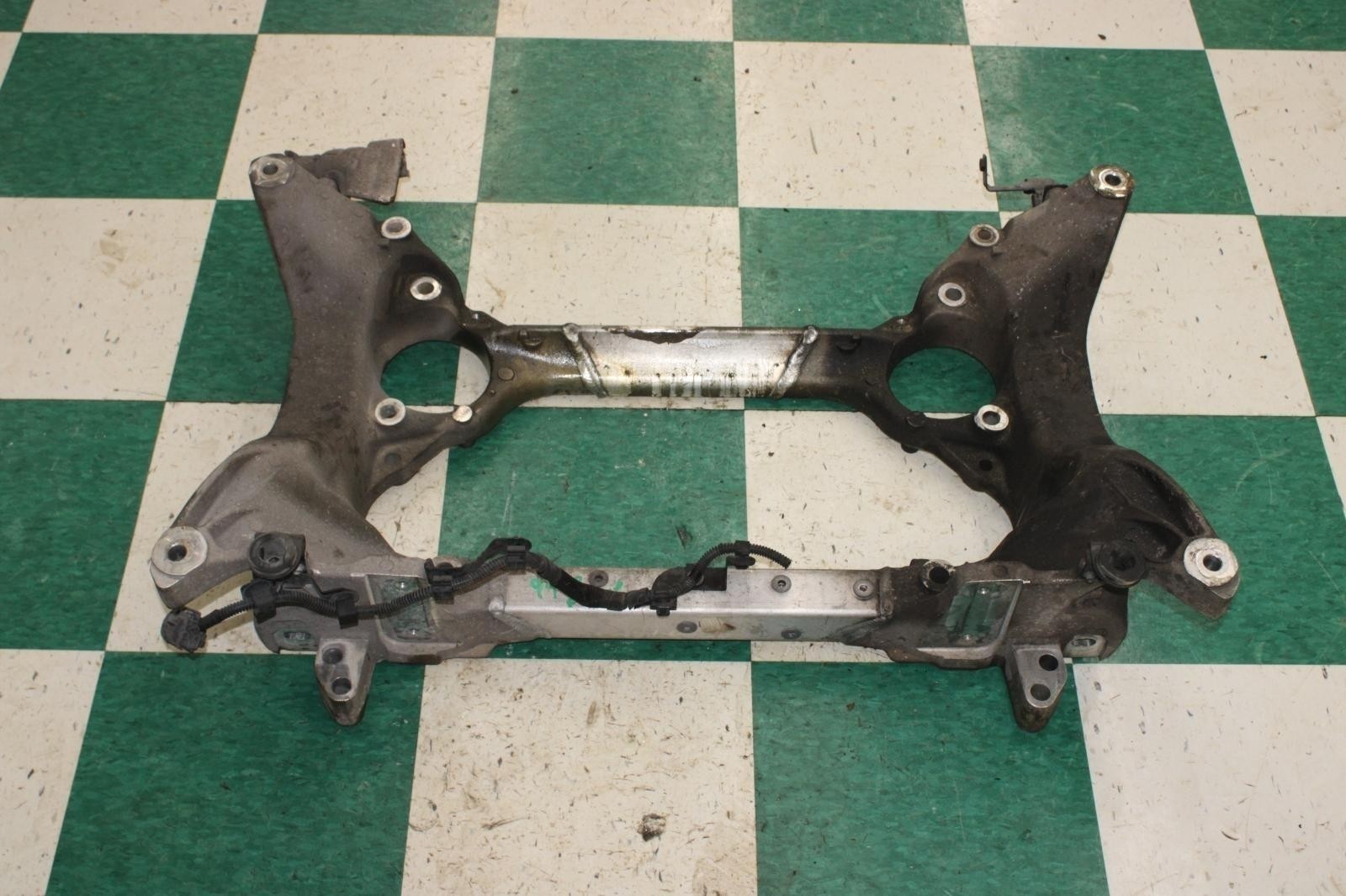 14-21 Ghibli 3.0L Front Motor Engine Subframe Crossmember Cradle Support Frame