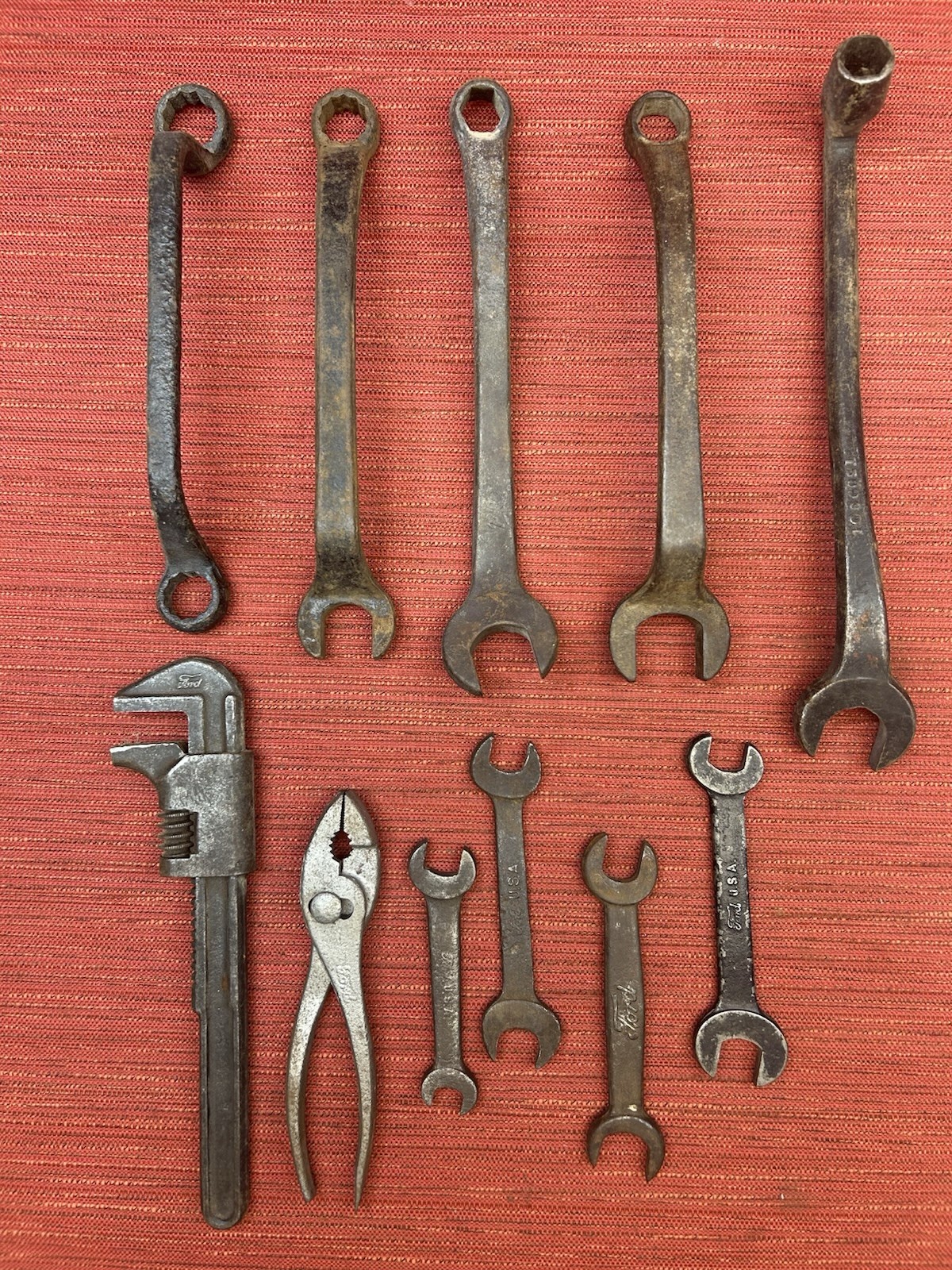 11 different Ford logo antique wrench collection lot hot rat rod, model A,T 11 different Ford logo antique wrench collection lot hot rat rod, model A,T