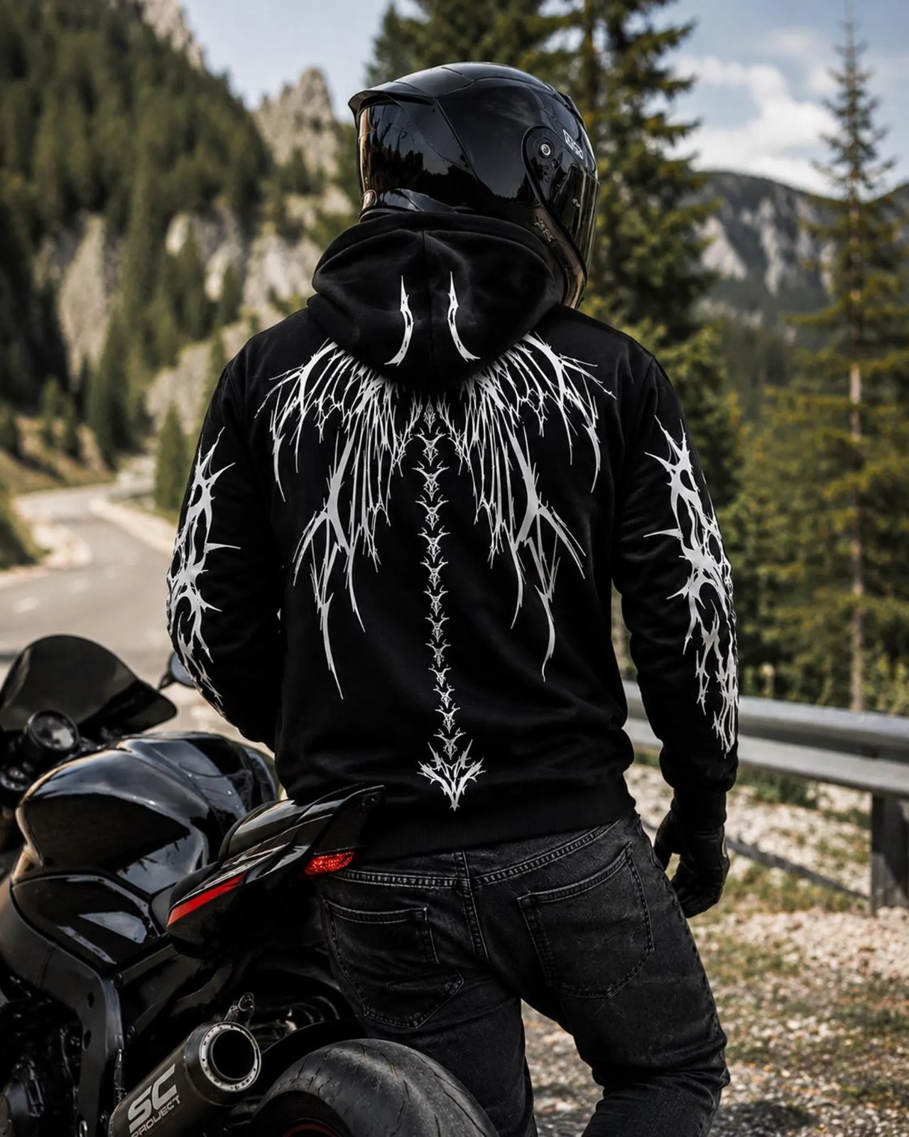 Armored Motorcycle Hoodie, Aramid Lined, CE Level 2, Reflective Dragon Wing Patt