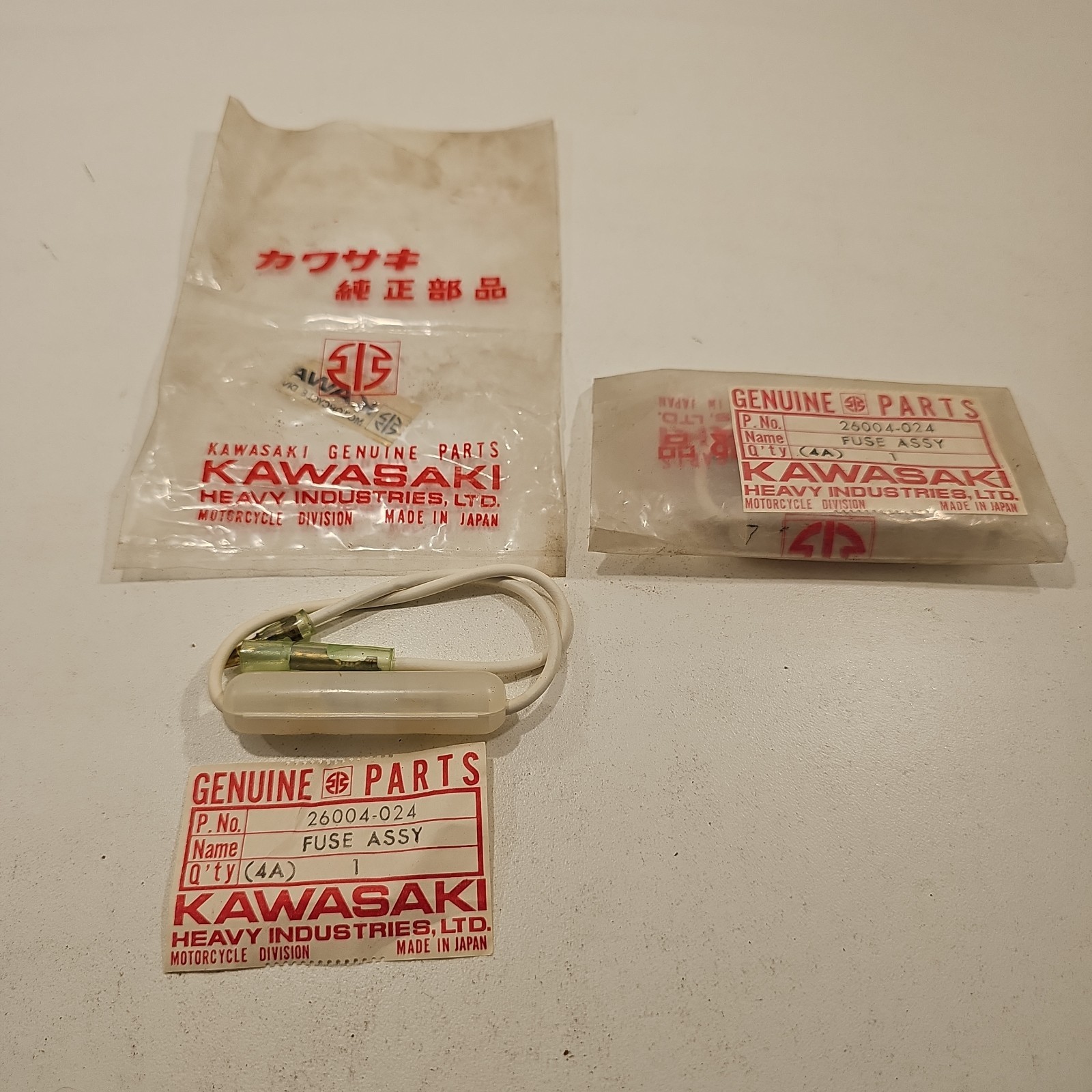 2x NOS OEM 1974-75 Kawasaki 26004-024 Fuse Assy 20 Amp KZ KZ400 KZ400-D KZ400-S