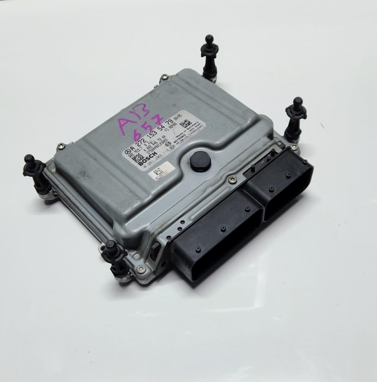 2003-2009 Mercedes-Benz m272 Engine Control Unit A2721535479 OEM 2003-2009 Mercedes-Benz m272 Engine Control Unit A2721535479 OEM