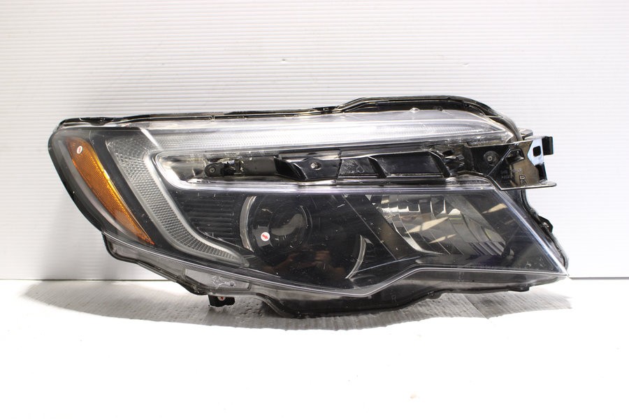 2016-2020 Honda Pilot Halogen Right Reflector Headlight Assembly OEM 33100TG7A02
