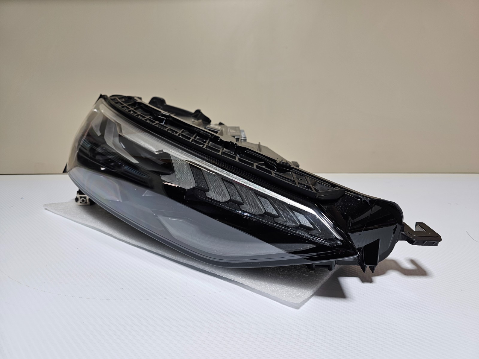 Audi E-Tron GT RS OEM LED Right Headlight 2022 2023 2024 2025