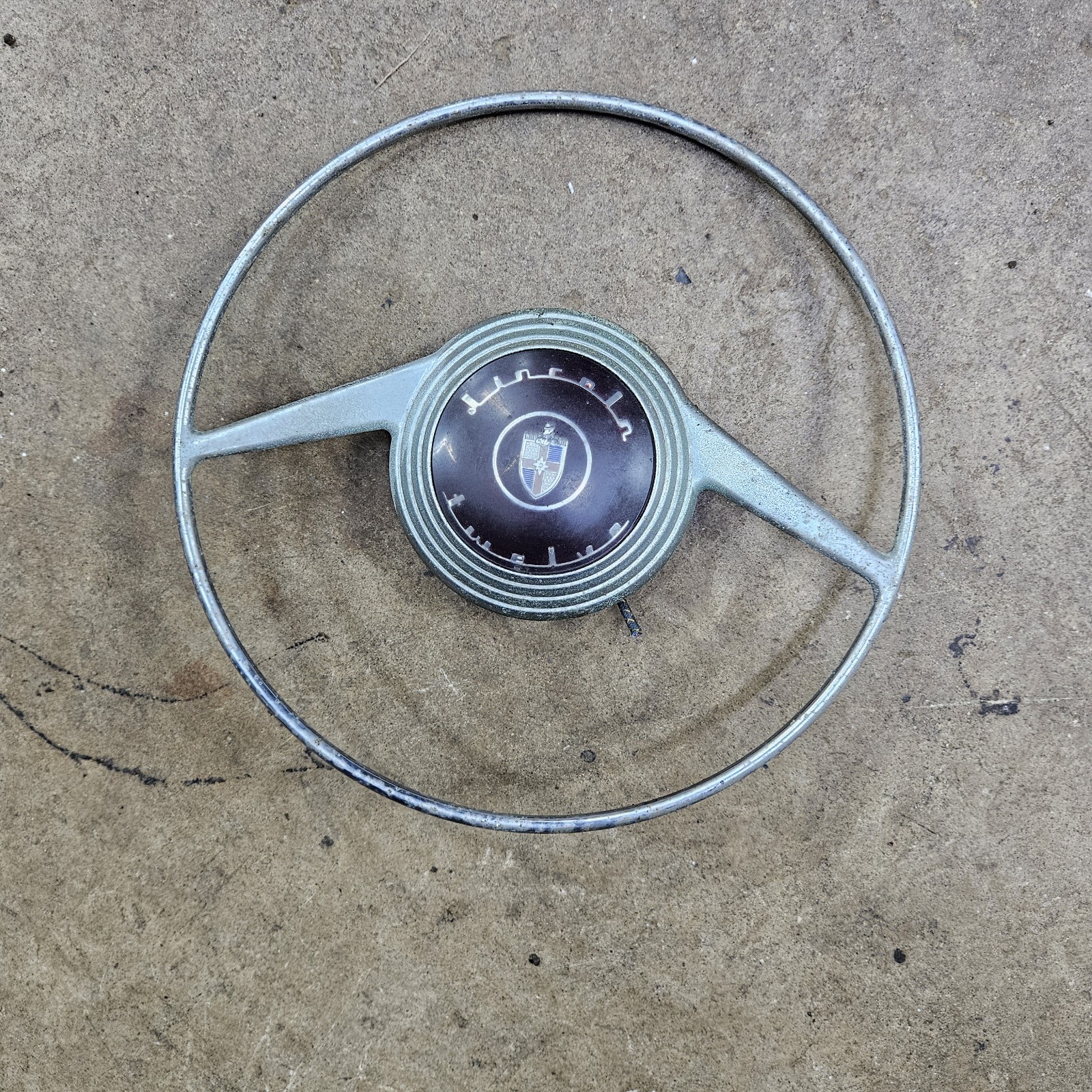 1947 1948 Lincoln Continental Steering Wheel Horn Button 1947 1948 Lincoln Continental Steering Wheel Horn Button