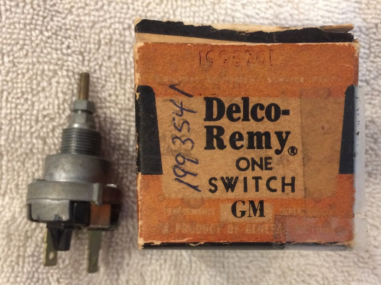 NOS GM #1998701 WIPER SWITCH, 1960-64 CORVAIR CAR, 1961-65 CORVAIR VAN