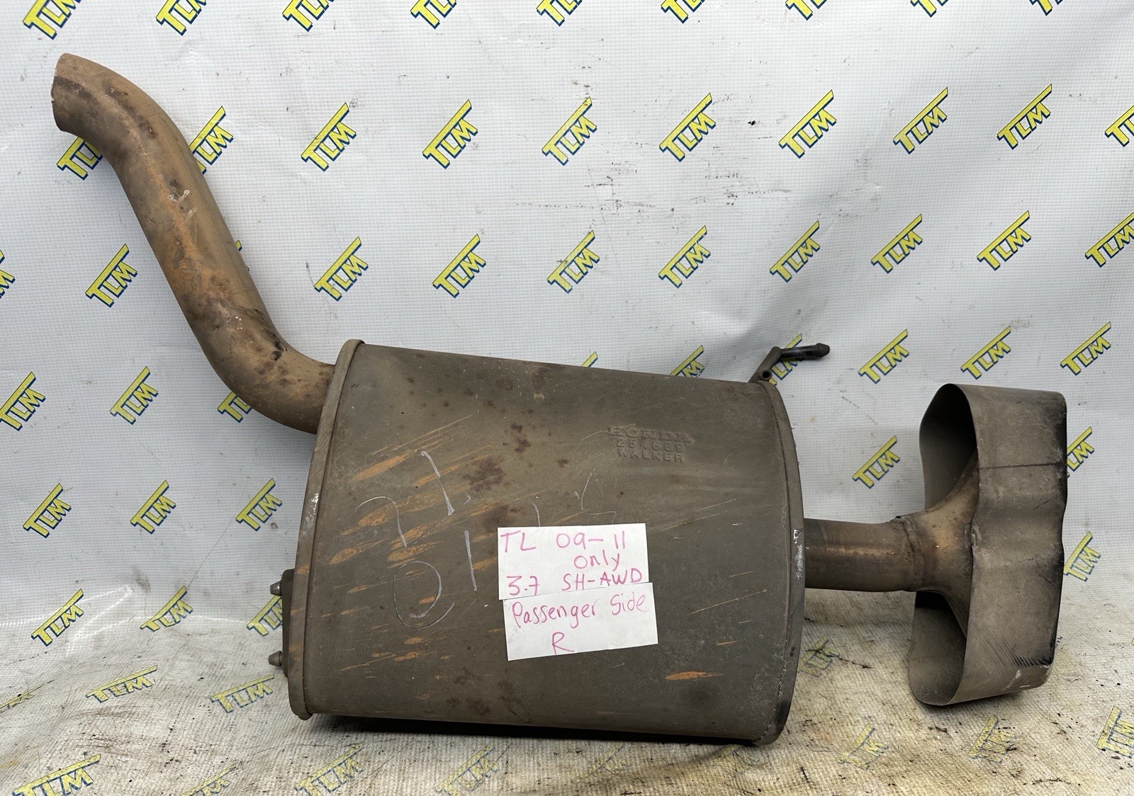 09-11 Acura TL 3.7 Exhaust Muffler SHAWD PASSENGER RIGHT 2009 2010 2011 OEM