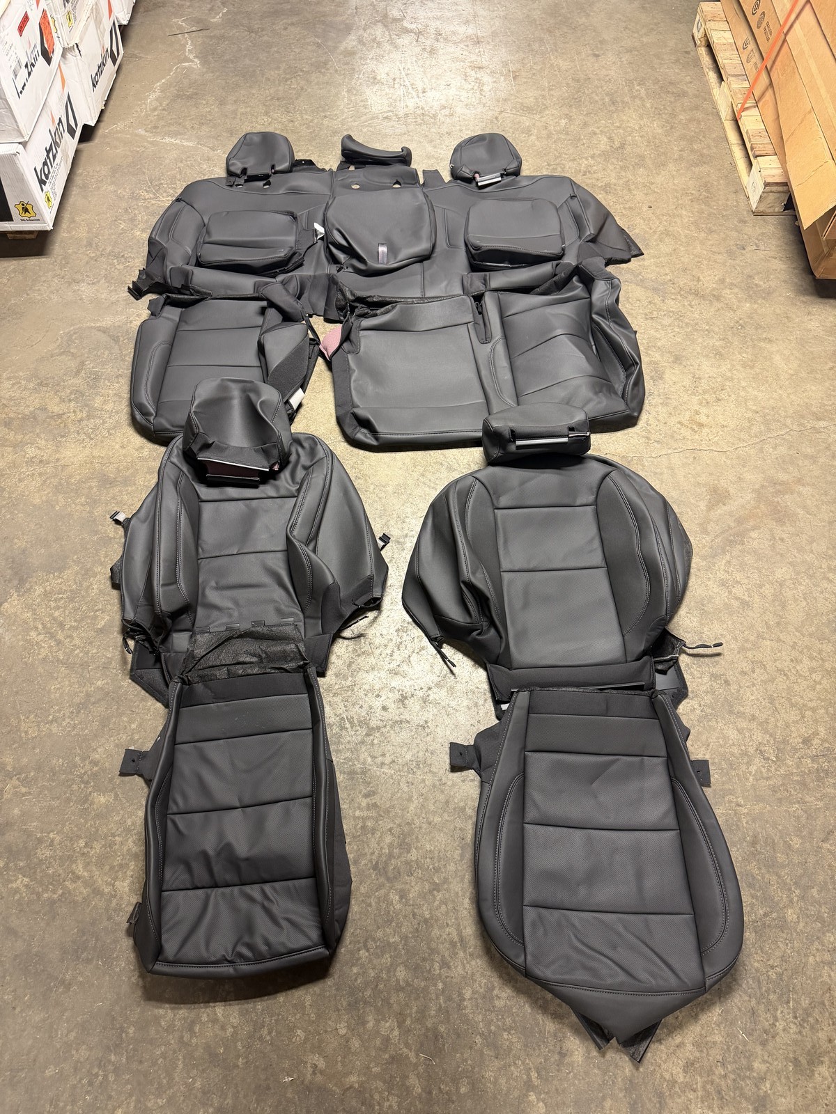 Full Set Takeoff Chevy Silverado 1500 2022-2026 Black Leather Seat Covers