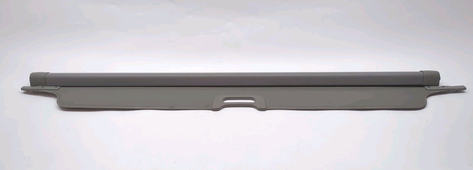 1995-1999 Chevrolet GMC Yukon Tahoe Suburban Rear Cargo Cover OEM Neutral Grey 1995-1999 Chevrolet GMC Yukon Tahoe Suburban Rear Cargo Cover OEM Neutral Grey