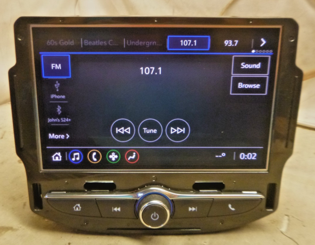 21 22 Chevrolet Traverse Radio Receiver 84776470 ANZ35