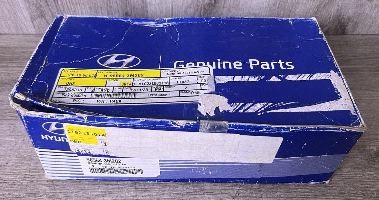 2008-2014 Hyundai Genesis Monitor Assembly-A/V Front OEM 96564-3M202 2008-2014 Hyundai Genesis Monitor Assembly-A/V Front OEM 96564-3M202