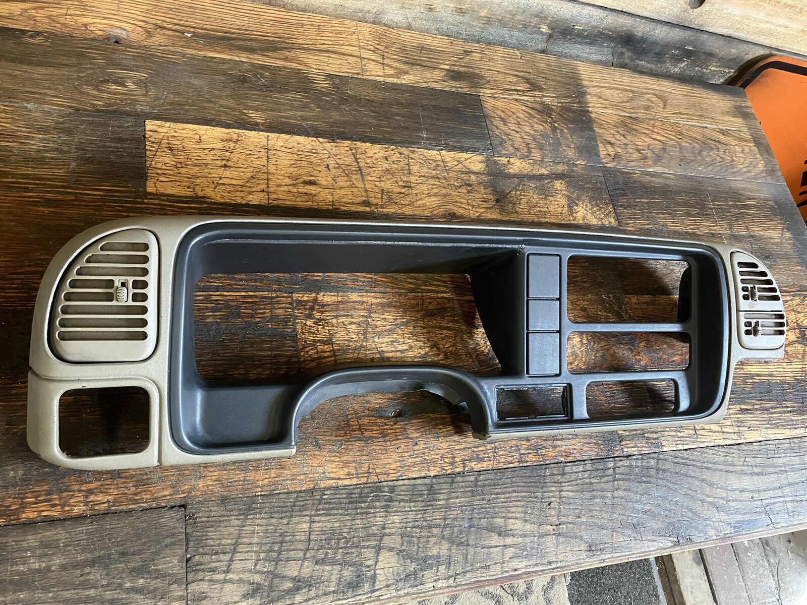 1995-1998 Chevy Silverado Truck Tahoe Suburban Yukon DASH PANEL BEZEL Tan 1995-1998 Chevy Silverado Truck Tahoe Suburban Yukon DASH PANEL BEZEL Tan
