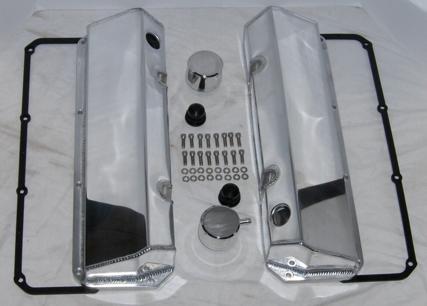 71-82 Ford 351C 351M 400M Fabricated Aluminum Valve Covers + Breathers & Gaskets 71-82 Ford 351C 351M 400M Fabricated Aluminum Valve Covers + Breathers & Gaskets