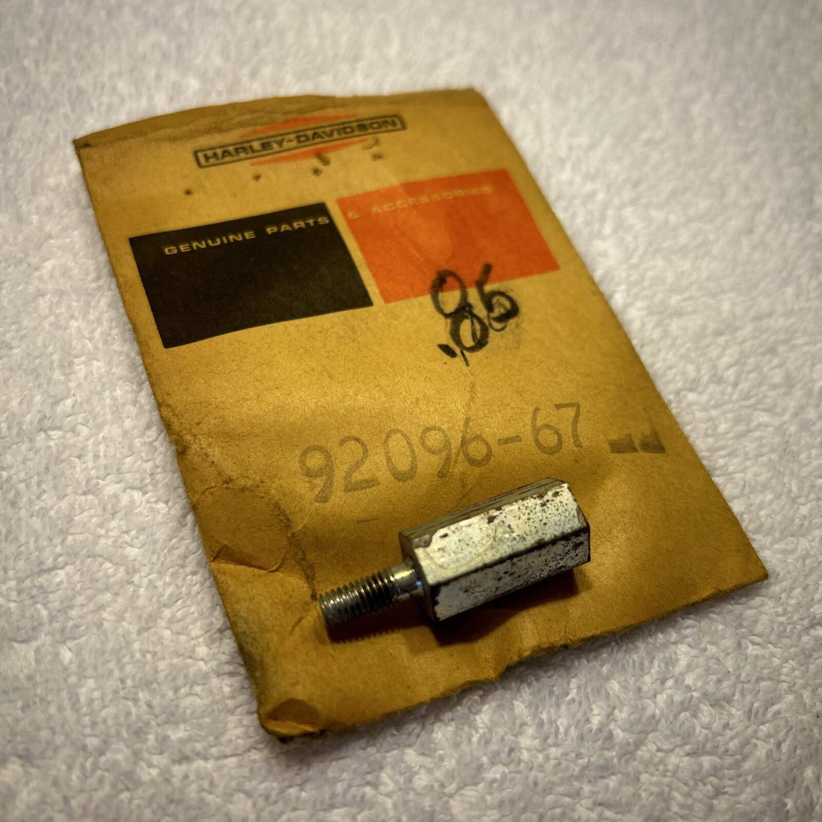 Harley NOS 92096-67 Gauge Standoff Stud XLH, XLCH Sportster     A2b