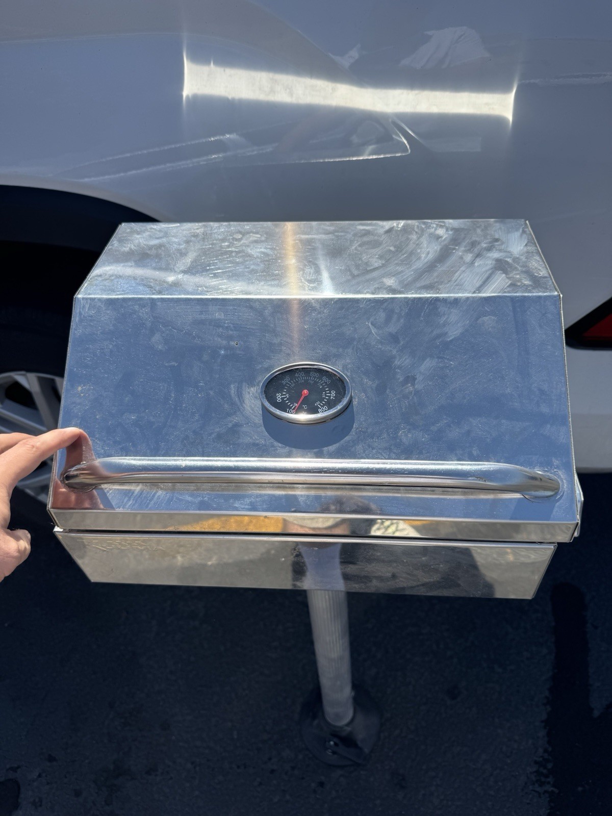 Kuuma 58155 Stow N Go 216 Elite Gas Grill With Stand Kuuma 58155 Stow N Go 216 Elite Gas Grill With Stand