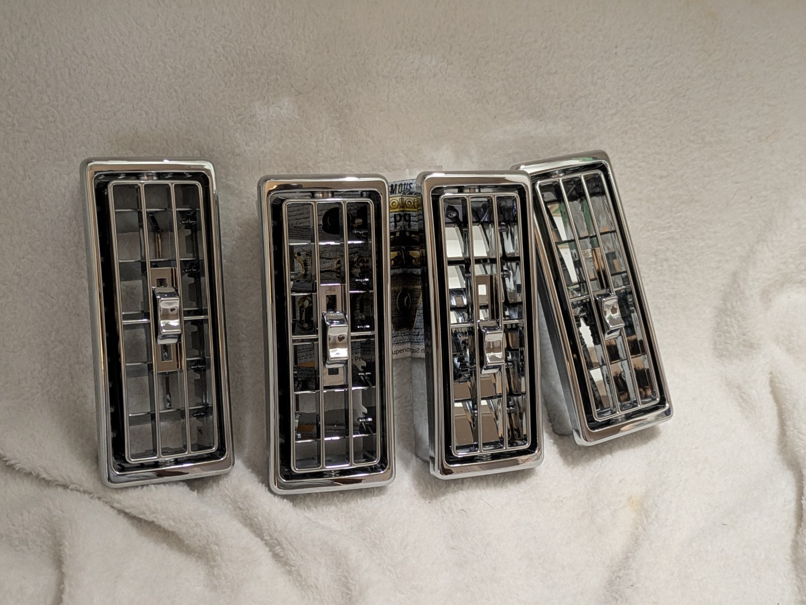 71 72 73 74 75 76 IMPALA CAPRICE DONK CHROME AC VENTS 4pc (NEW) FAST DELIVERY 71 72 73 74 75 76 IMPALA CAPRICE DONK CHROME AC VENTS 4pc (NEW) FAST DELIVERY