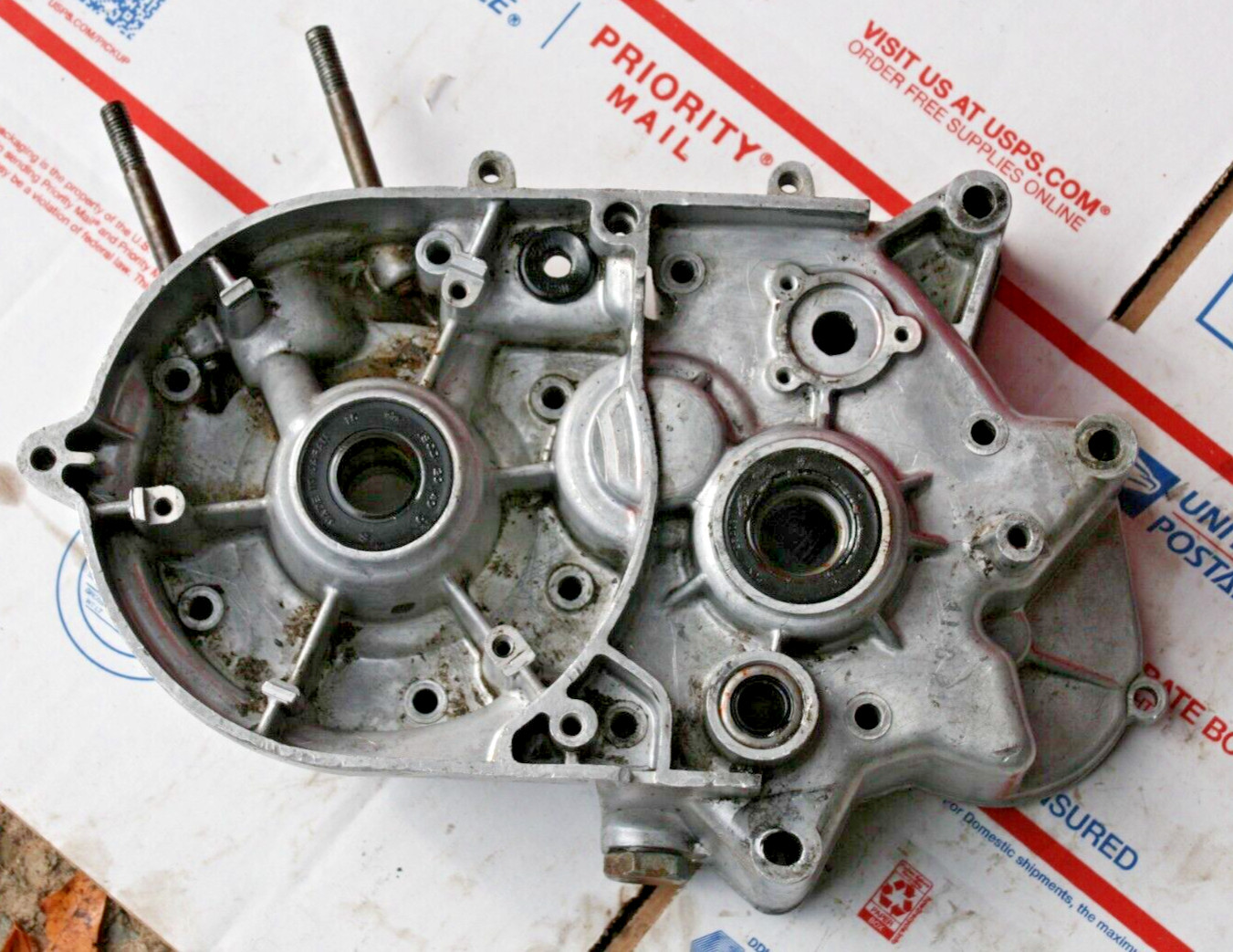 1966 SUZUKI B100  OEM ENGINE CASE  VIN#B100-54114