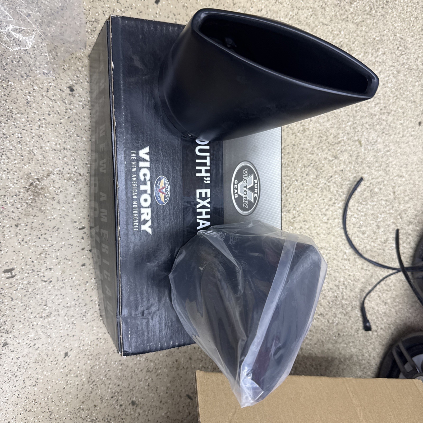 Victory Black Big Mouth Exhaust Tips  2878042-266 NIB