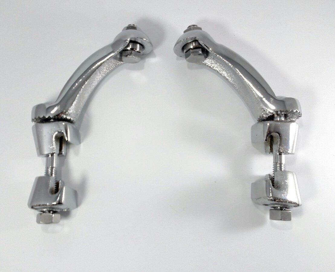 Pair Vintage Style Chrome Fog Light Brackets (Lamp Clamp On Bumper Mounting)