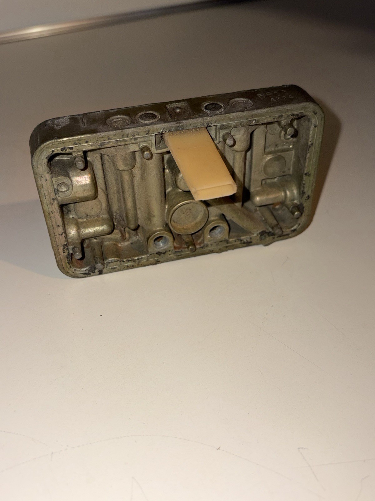 Vintage Holley LIST 4224 660 CENTER SQUIRTER Carb Metering Block Tunnel RAM 302