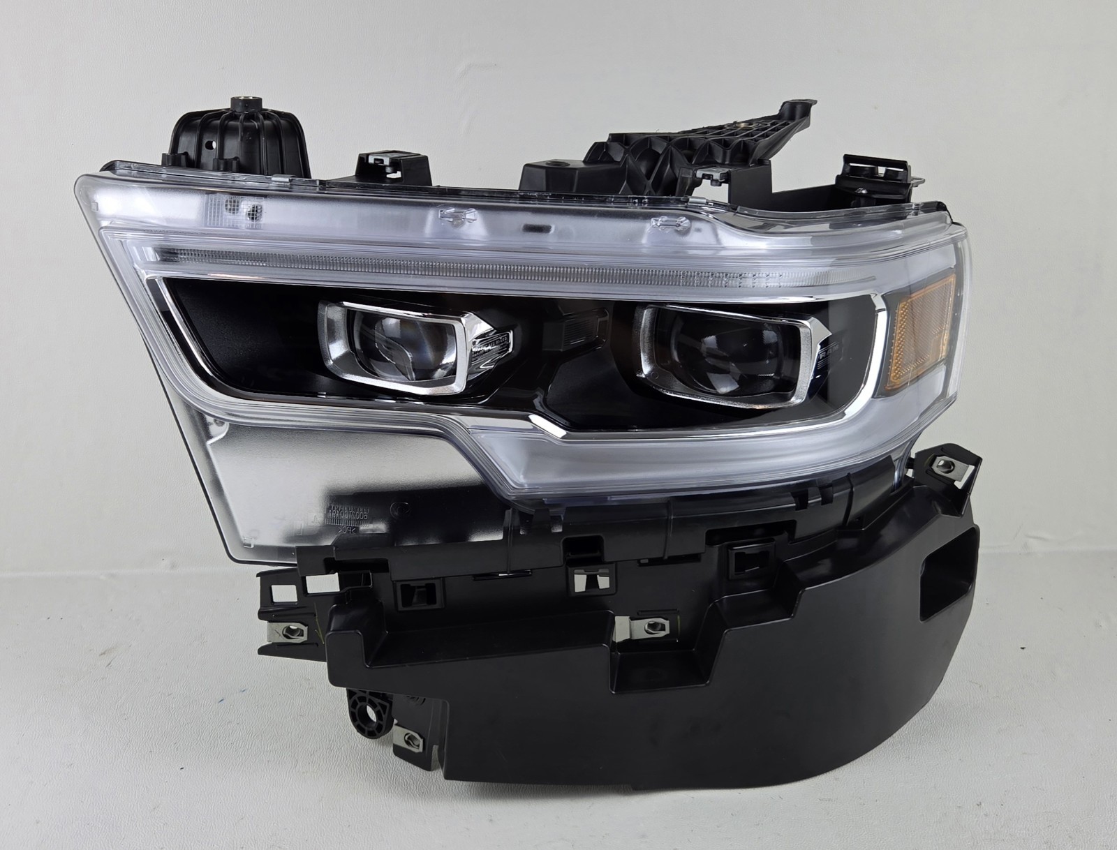 Mint OEM 2019-2024 Dodge Ram 1500 Projector LED CHROME Left Side Headlight