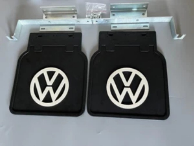 NEW 2 VW Bug Mud Flap with Brackets for 1950-ON FITS ALL BUGS 111821805W PAIR