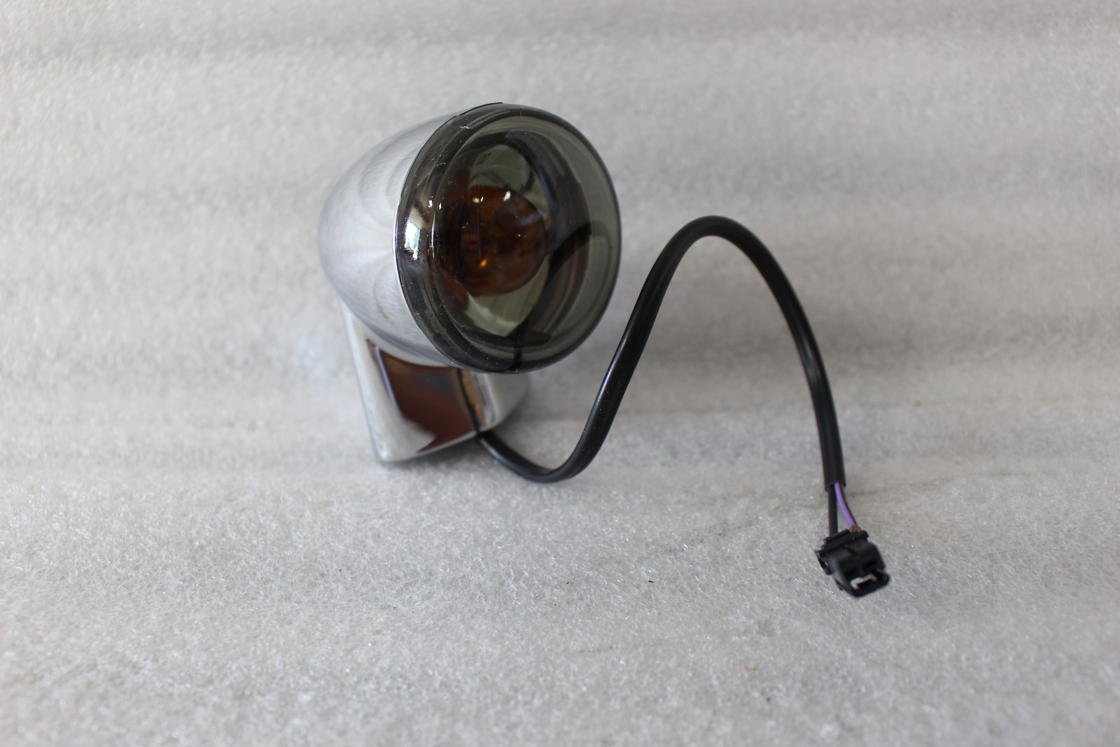 69194-03 NEW OEM 2003 HARLEY-DAVIDSON FLHRSEI2 SMOKED REAR TURN SIGNAL LENS