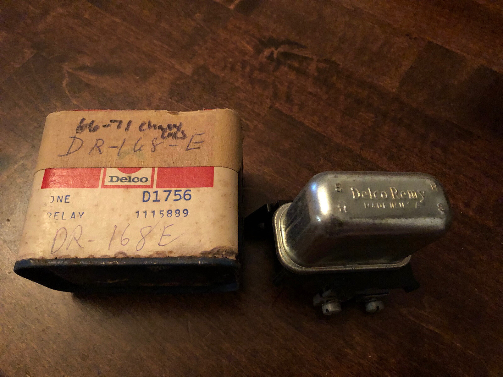NOS Delco Remy 1966-67 Corvette Camaro Horn Relay 1115889 D1756 Chevrolet Chevy NOS Delco Remy 1966-67 Corvette Camaro Horn Relay 1115889 D1756 Chevrolet Chevy
