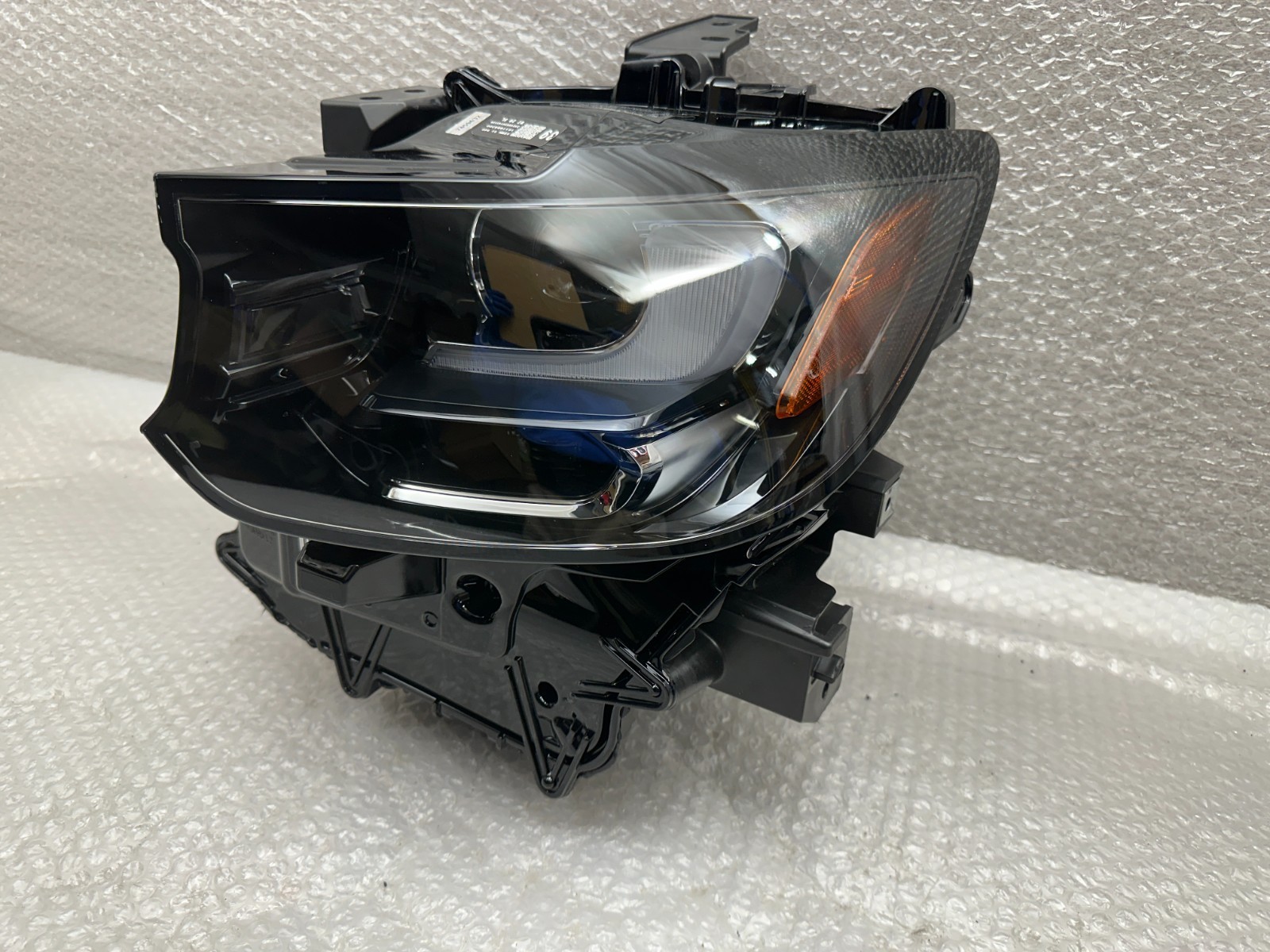 Mint 2025 2026 Mazda CX-70 LED w/ Adaptive Headlight Driver Left OEM Flawless Mint 2025 2026 Mazda CX-70 LED w/ Adaptive Headlight Driver Left OEM Flawless