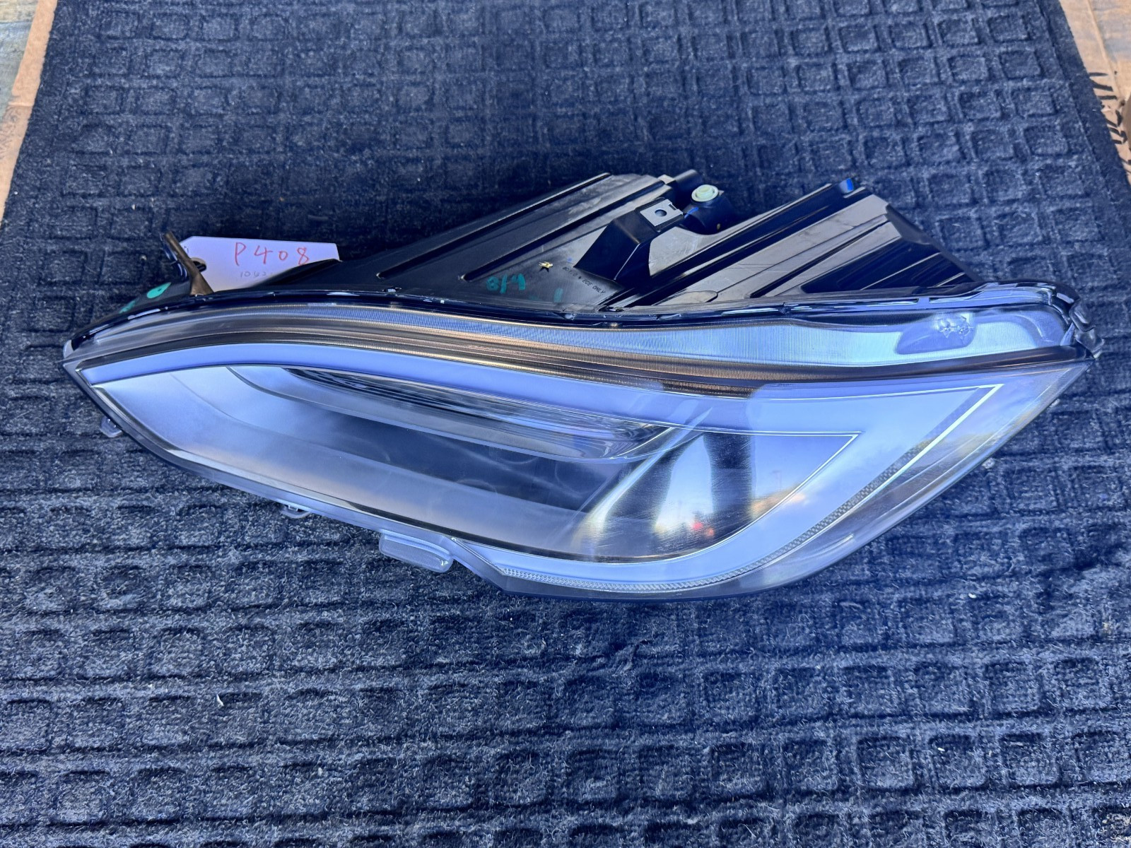 2016-2021 Tesla Model S Front Left Driver LED Headlight Lamp OEM 1053570