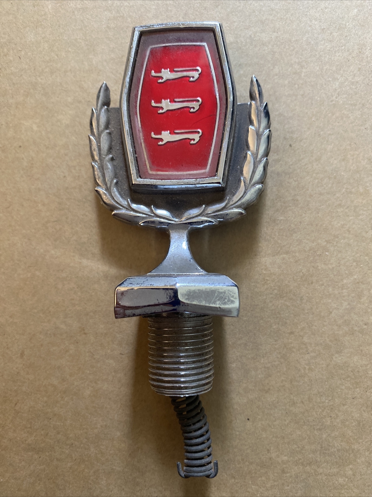FORD HOOD ORNAMENT E2BZ-16850-A 1967-86 Ford Cars And Trucks