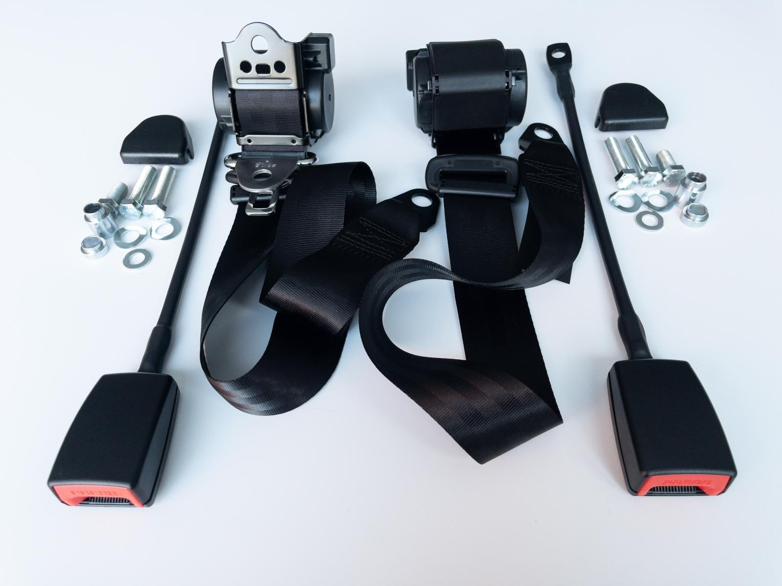 New  Automatic 3-point seat belt Mercedes W 108 W 109,   Seatbelt- BLACK