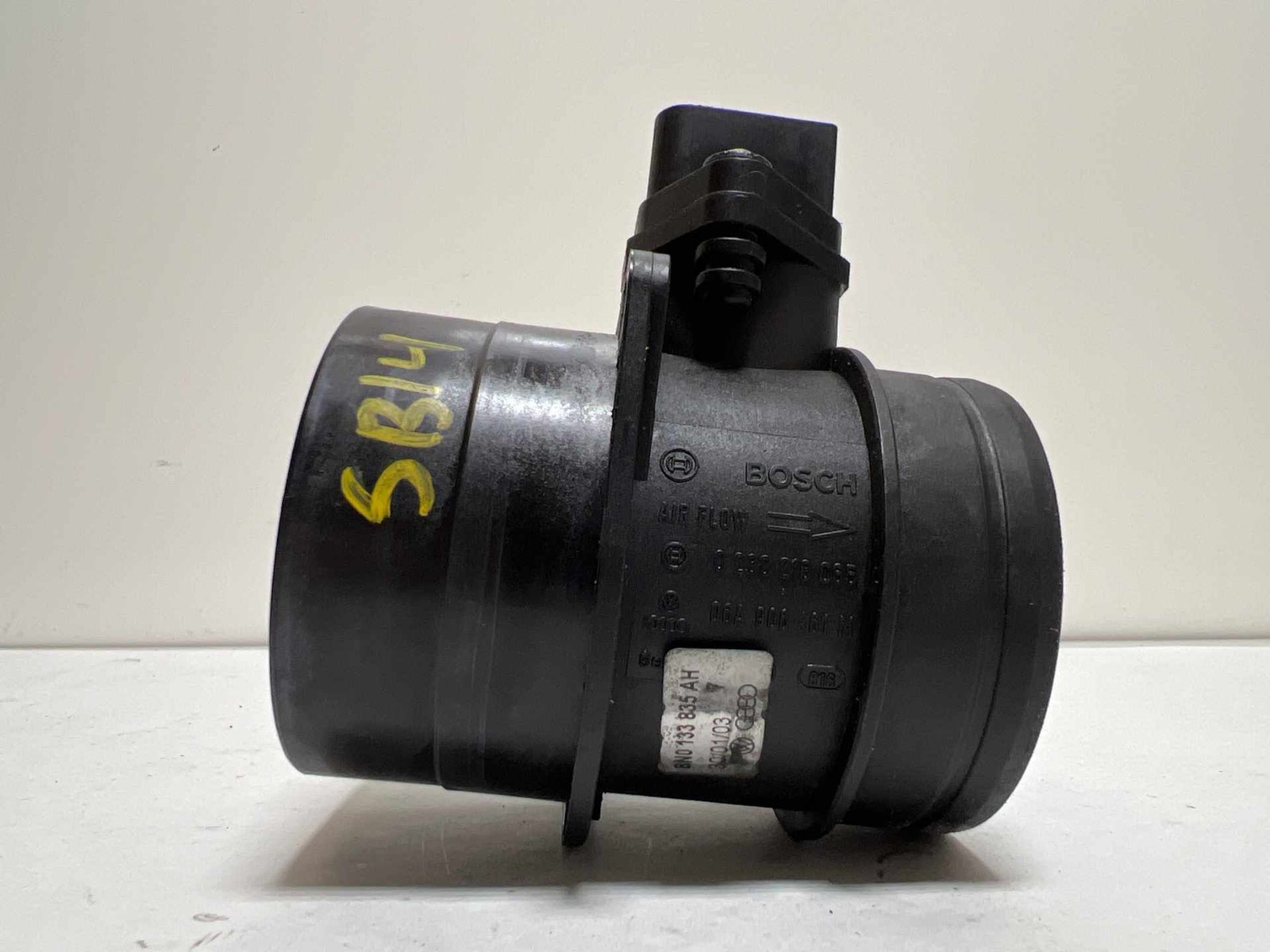 2003-2006 MK1 Audi TT 225HP 1.8L BEA Mass Airflow Sensor 65K Mile 8N0133835AH (L