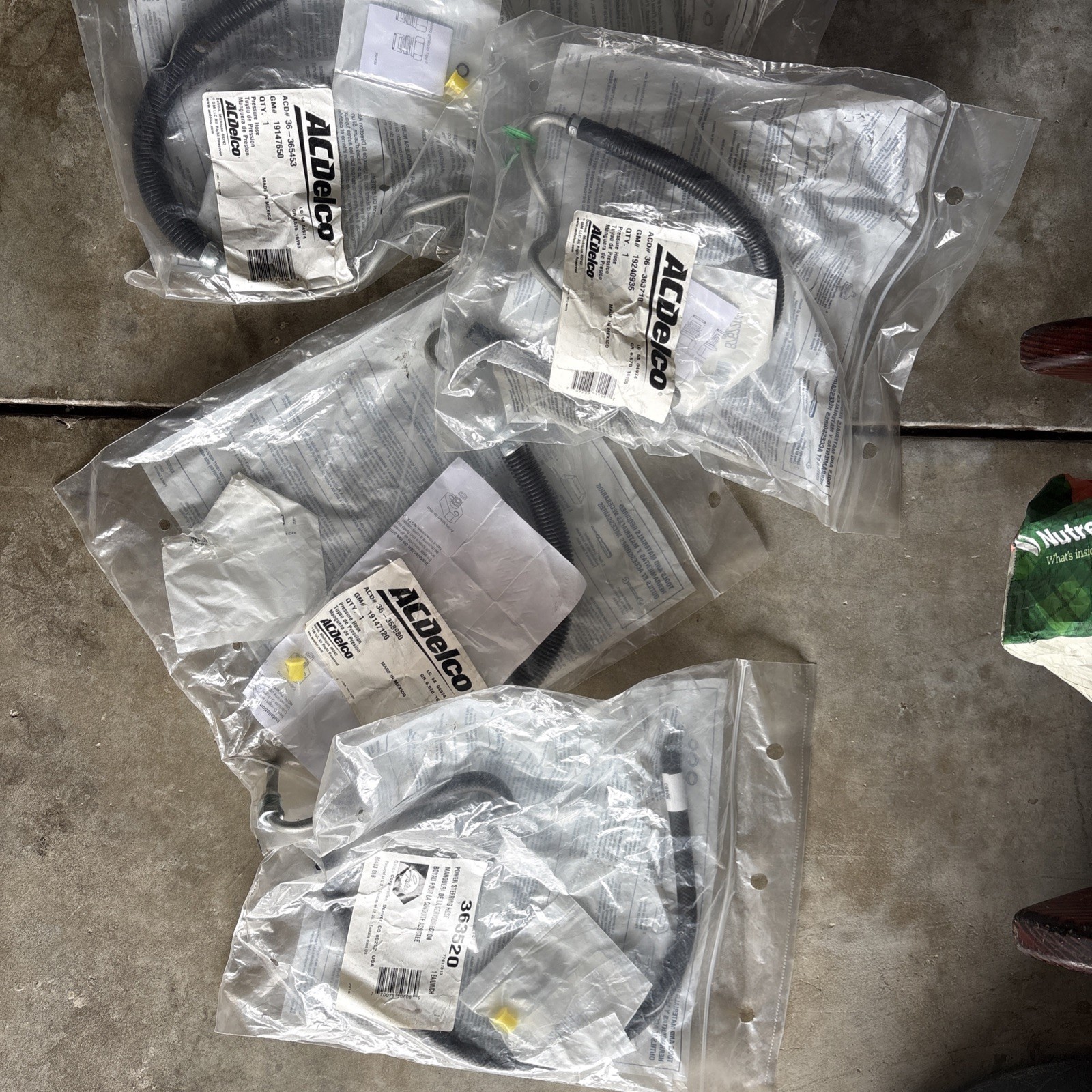 2004.5 Duramax Power Steering Lines AcDelco Gates 2004.5 Duramax Power Steering Lines AcDelco Gates