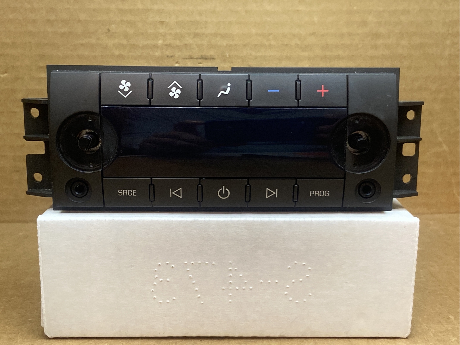 09-16 Tahoe Yukon Enclave Traverse Rear Climate Radio Control OEM 15881861