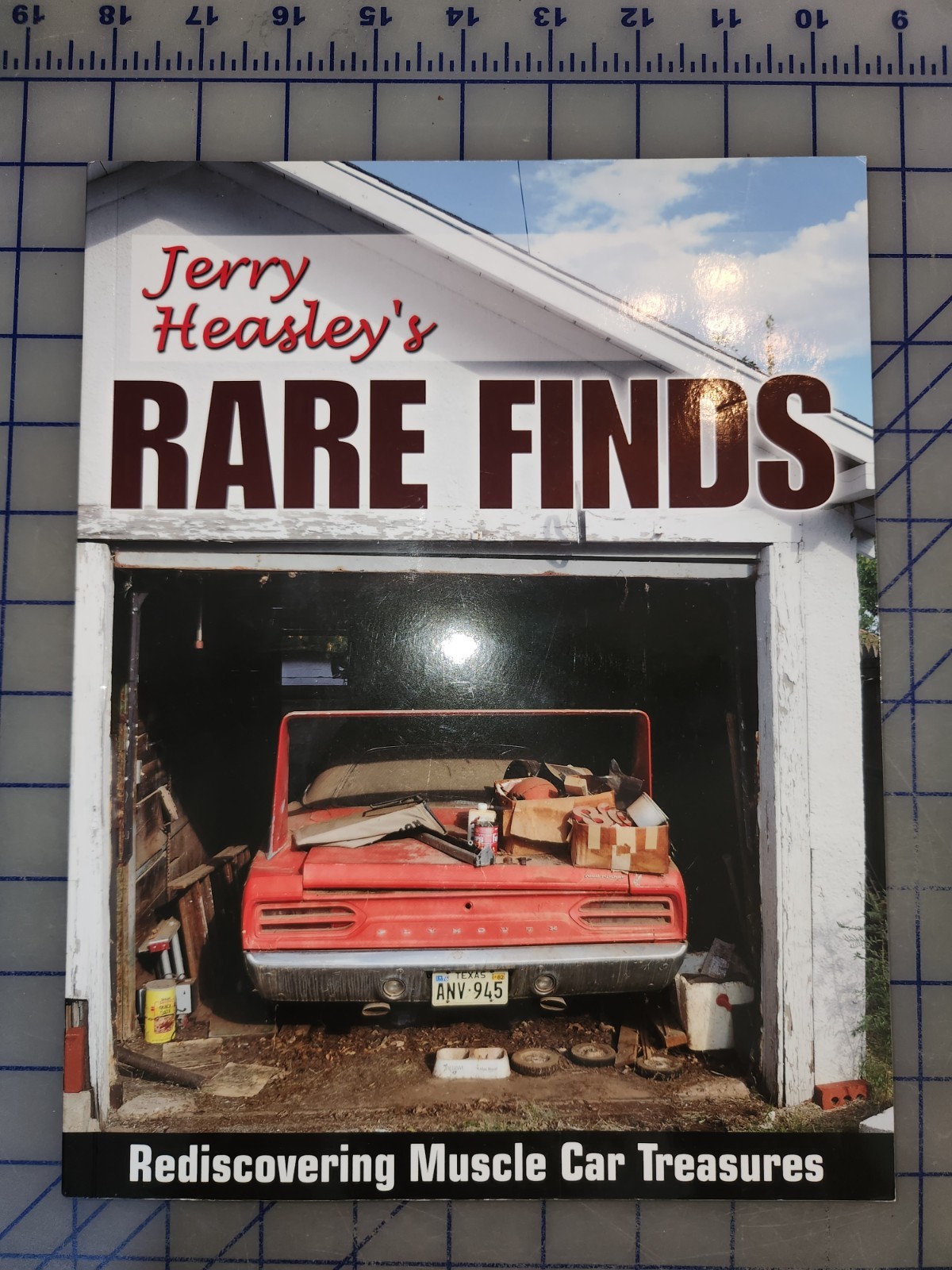 Jerry Heasleys Rare Finds Muscle Car Tresure Paperback