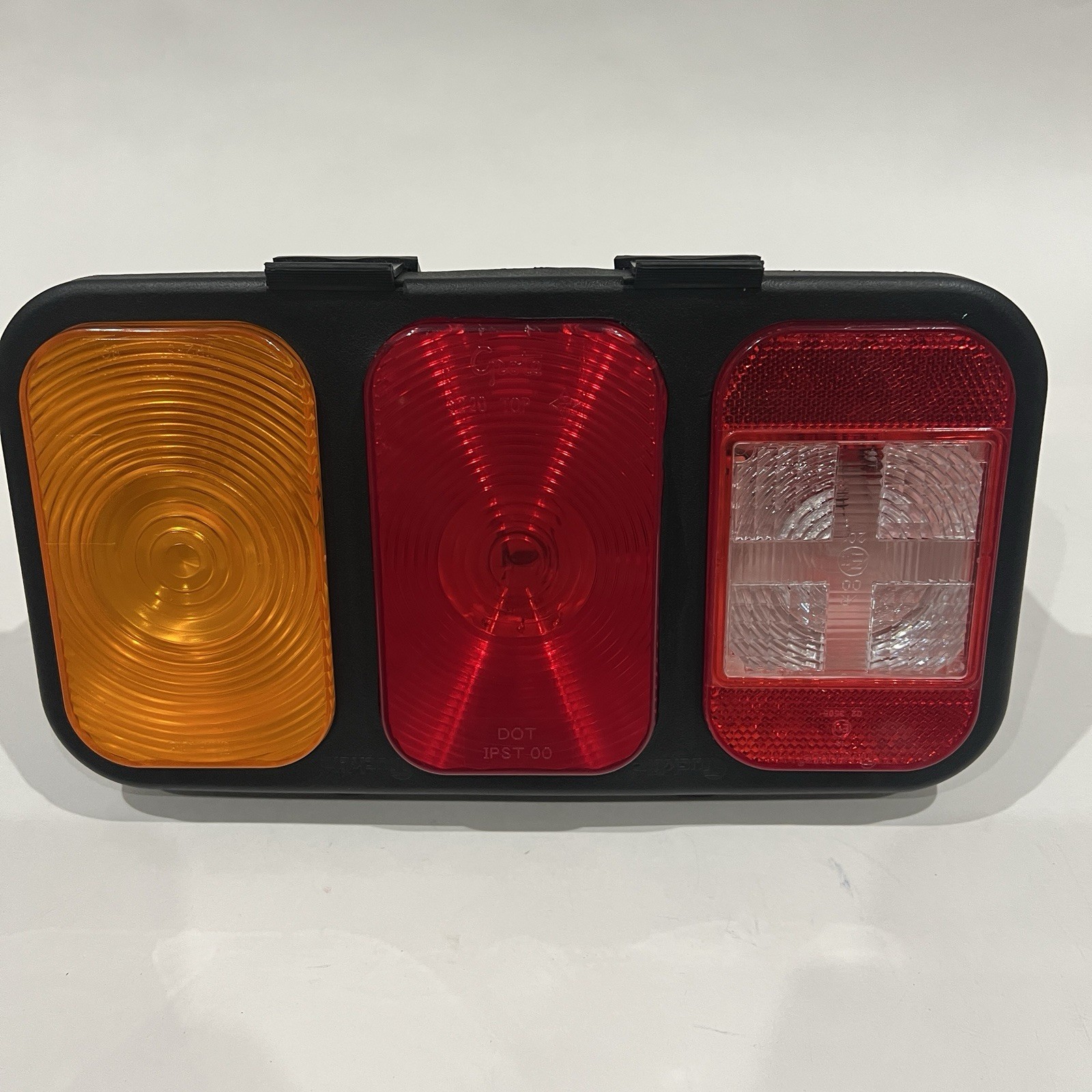 Truck Lite 45743 Right Side Combo Tail Light Series NOS *DMG* *PLEASE READ*