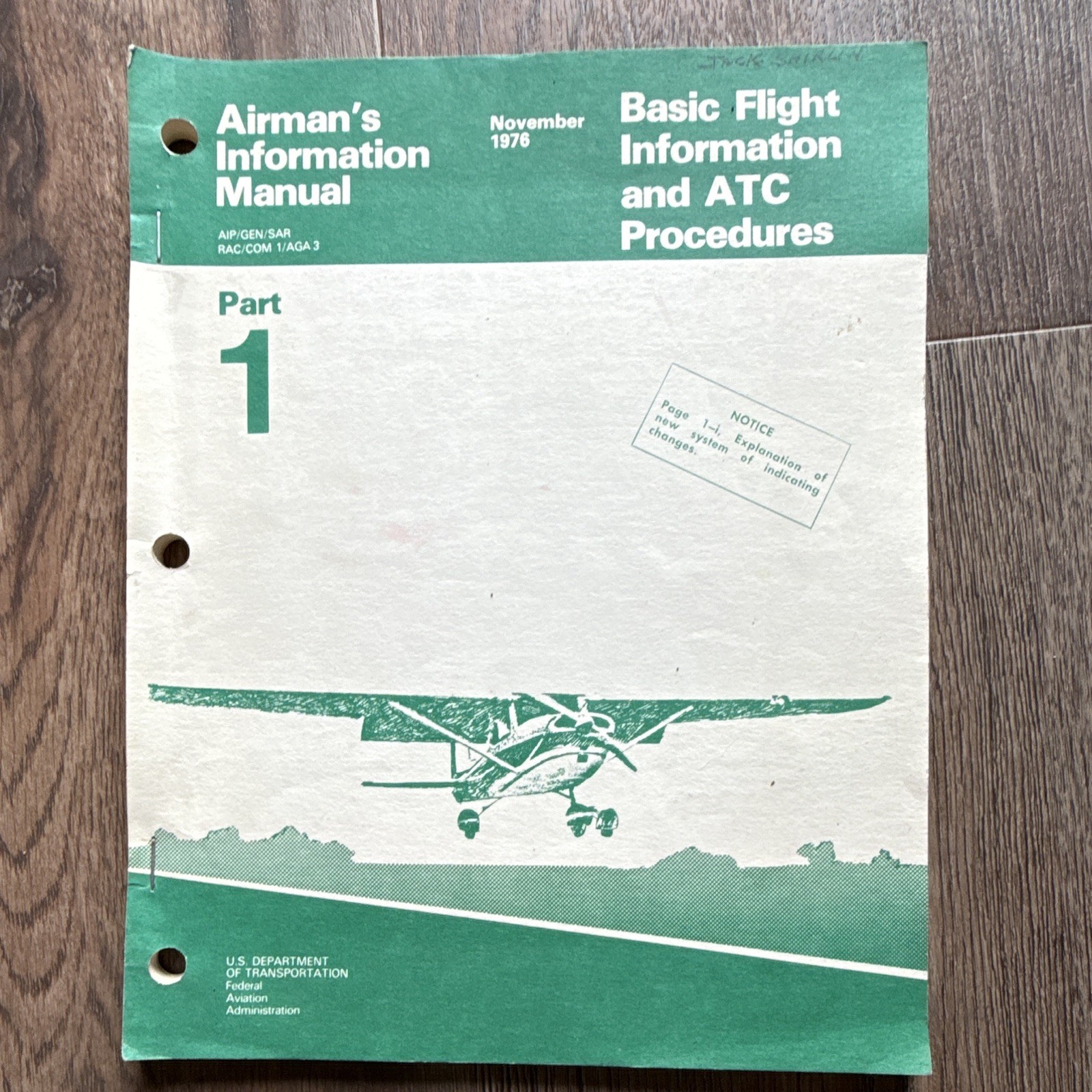 Vintage 1976 FAA Airman's Information Manual Part 1 Basic Flight Info ATC