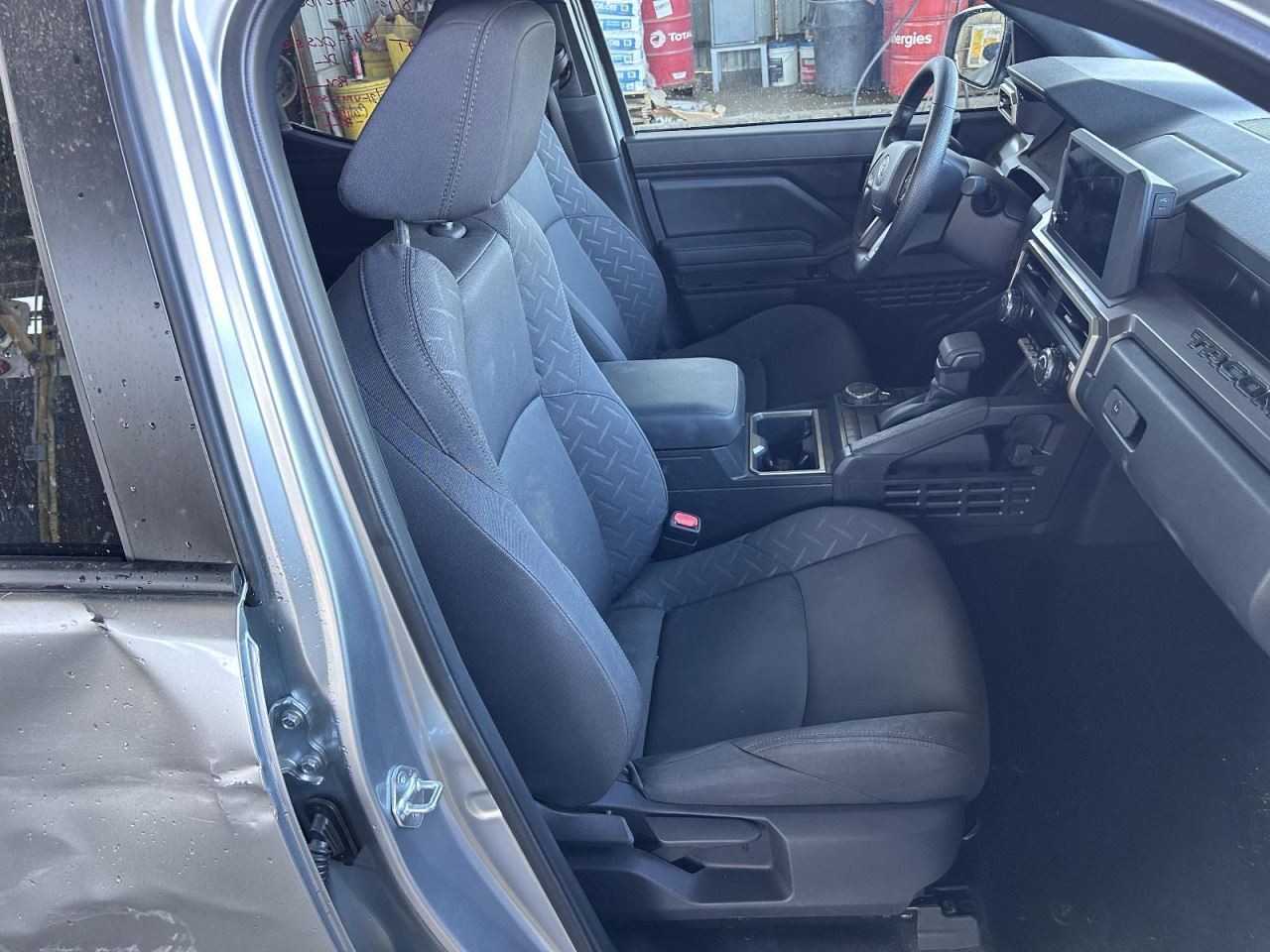Passenger Front Seat Bucket Manual Cloth Heated Fits 24-26 TACOMA 861568