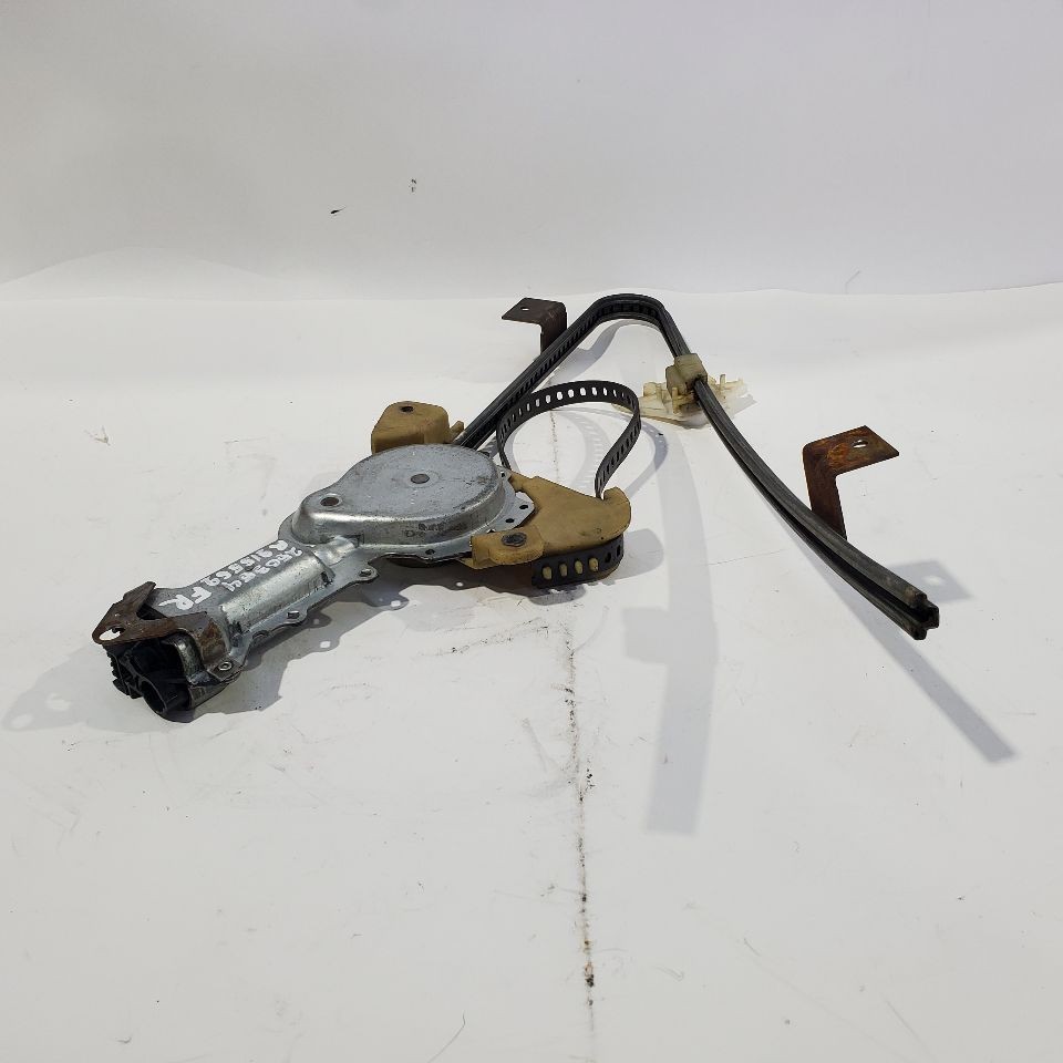 1986 1992 Cadillac Fleetwood RWD OEM Front Right Window Regulator 1986 1992 Cadillac Fleetwood RWD OEM Front Right Window Regulator