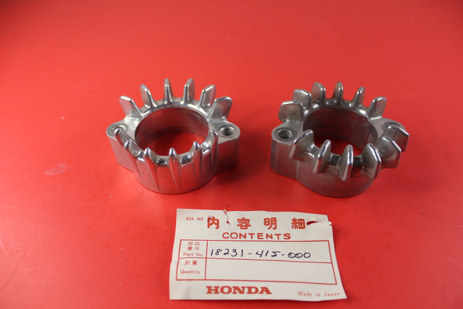 NOS 78-82 HONDA CX500C EXHAUST MUFFLER PIPE JOINT FLANGE SET 18231-415-000 NOS 78-82 HONDA CX500C EXHAUST MUFFLER PIPE JOINT FLANGE SET 18231-415-000